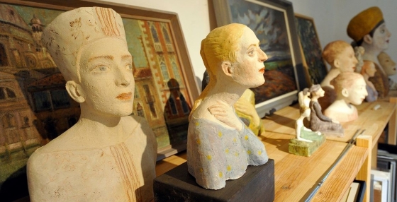 Plastik und Malerei von Katrin Lau Ro